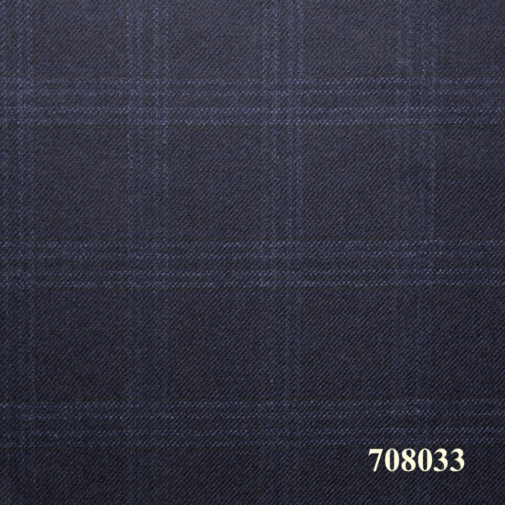 708033